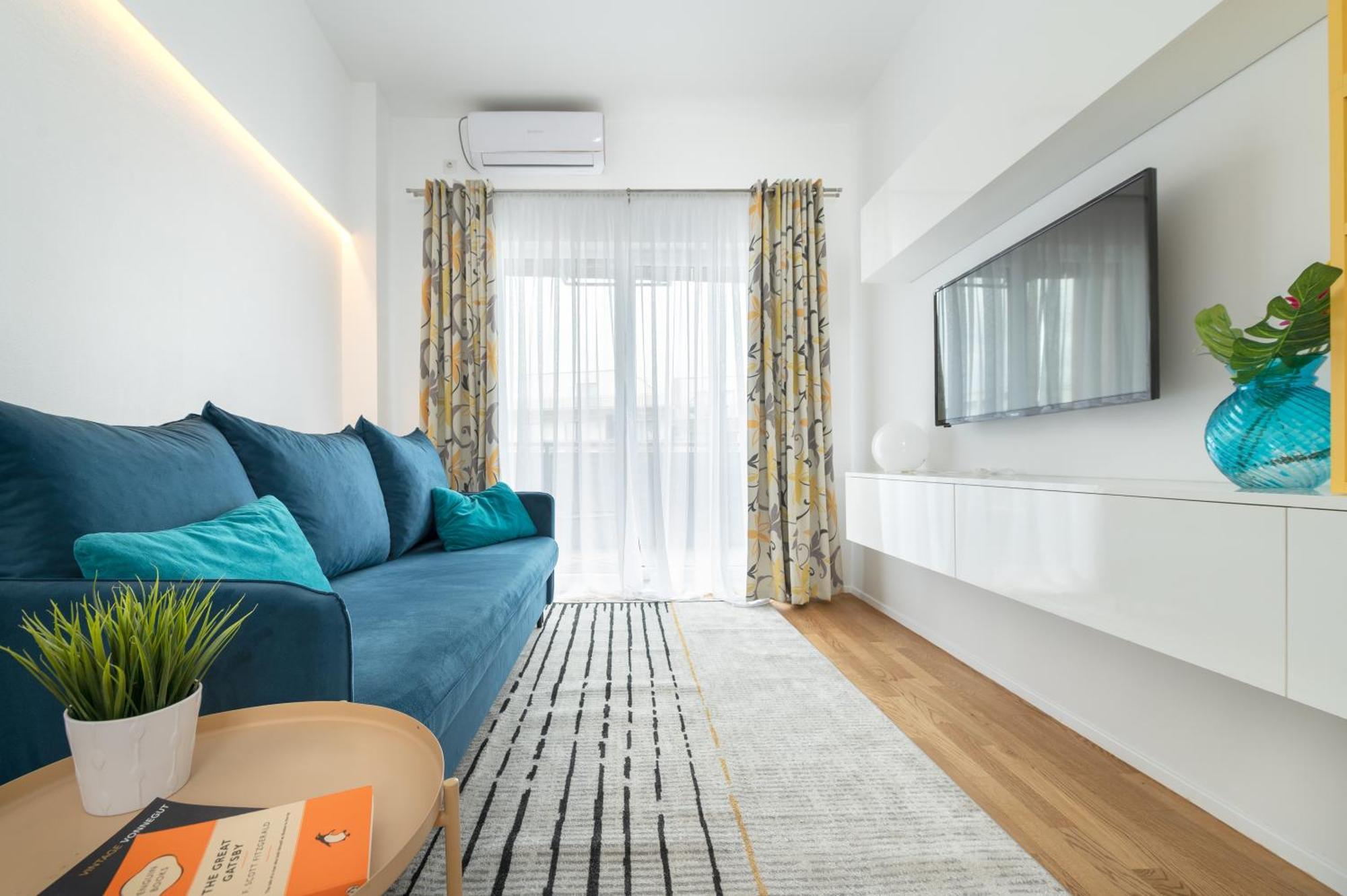 Bonjour Apartment คลูจ-นาโปกา ภายนอก รูปภาพ